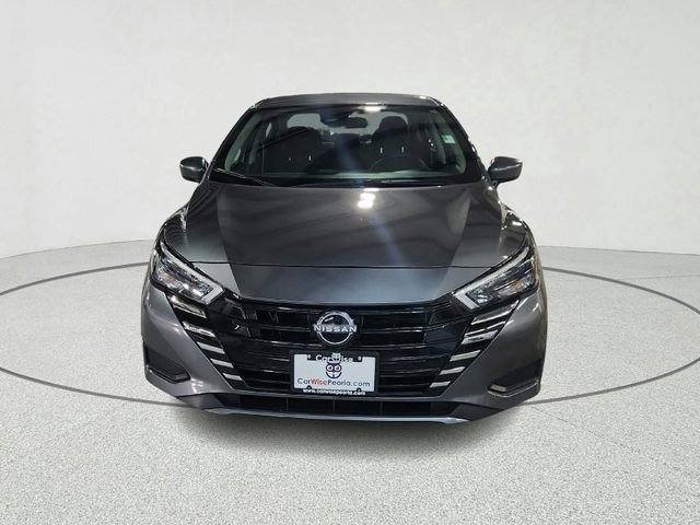 Used 2025 Nissan Versa SV image 6