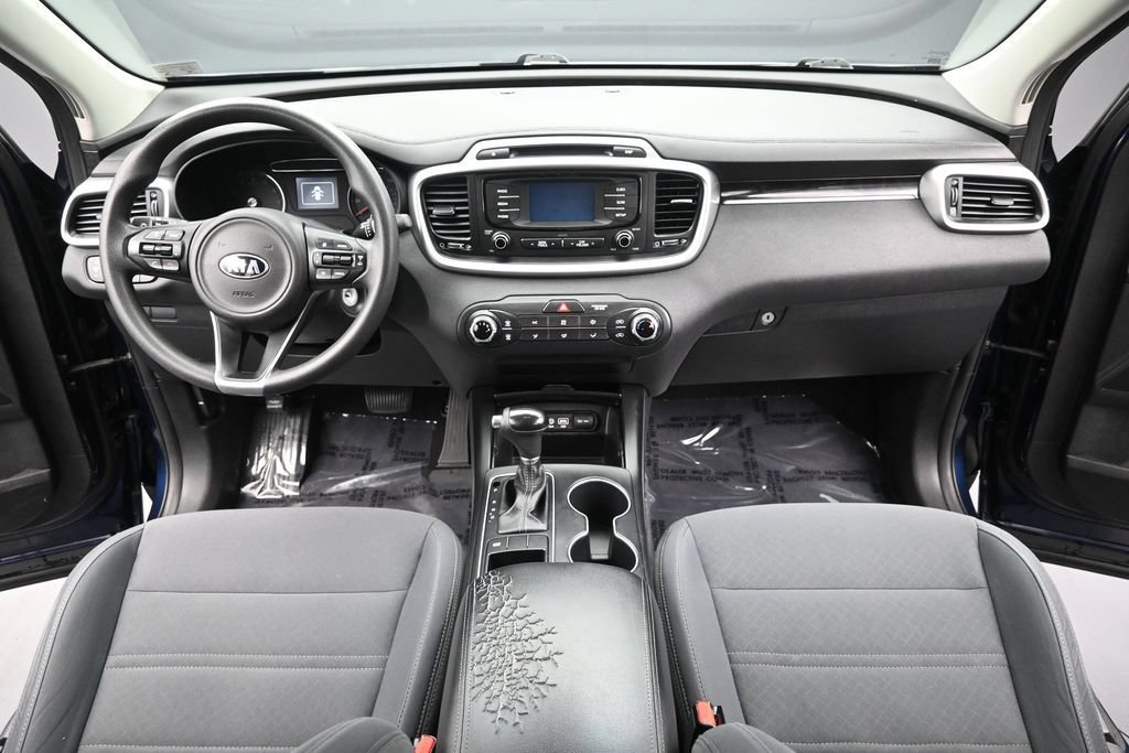 Used 2016 Kia Sorento FWD image 16