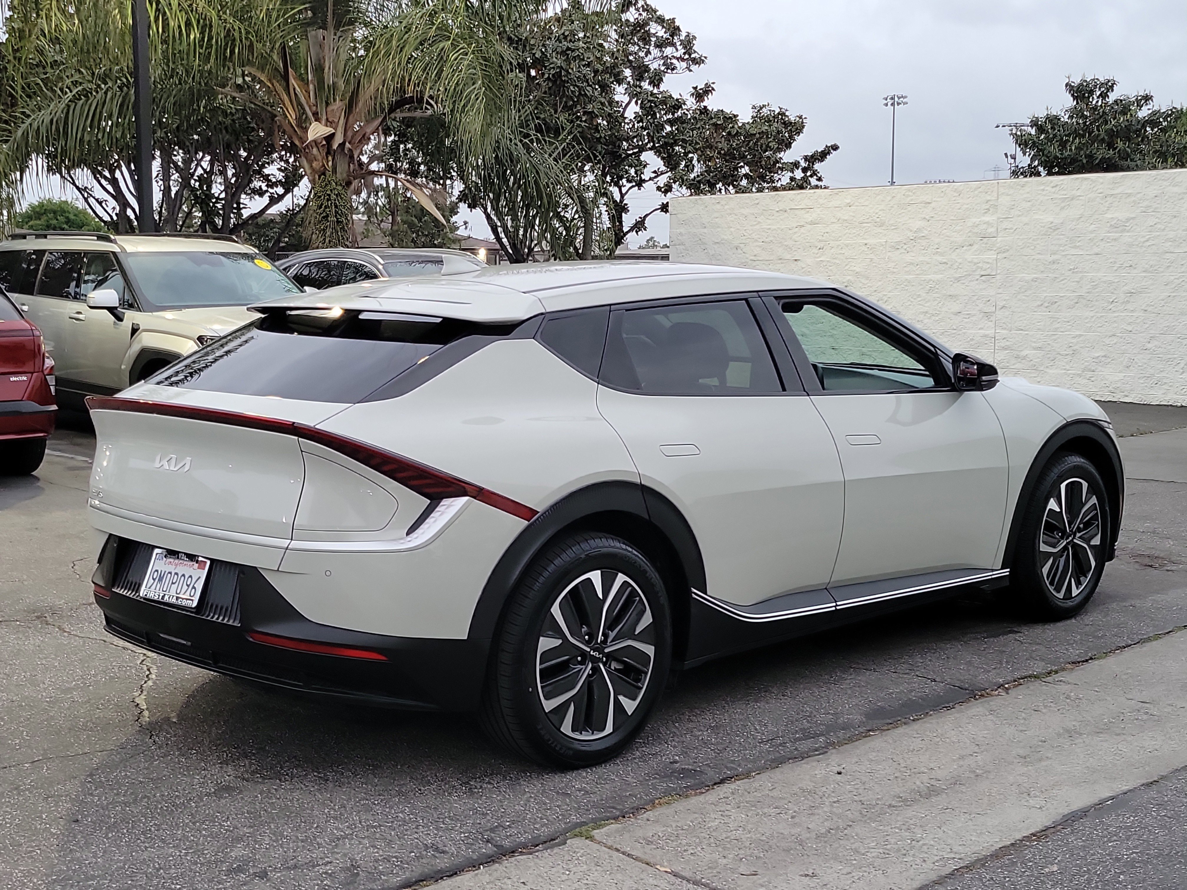 Used 2024 Kia EV6 Light image 2