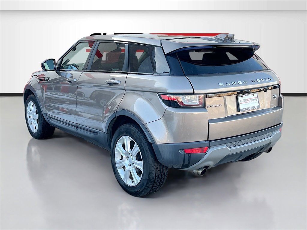 Used 2016 Land Rover Range Rover Evoque SE image 5