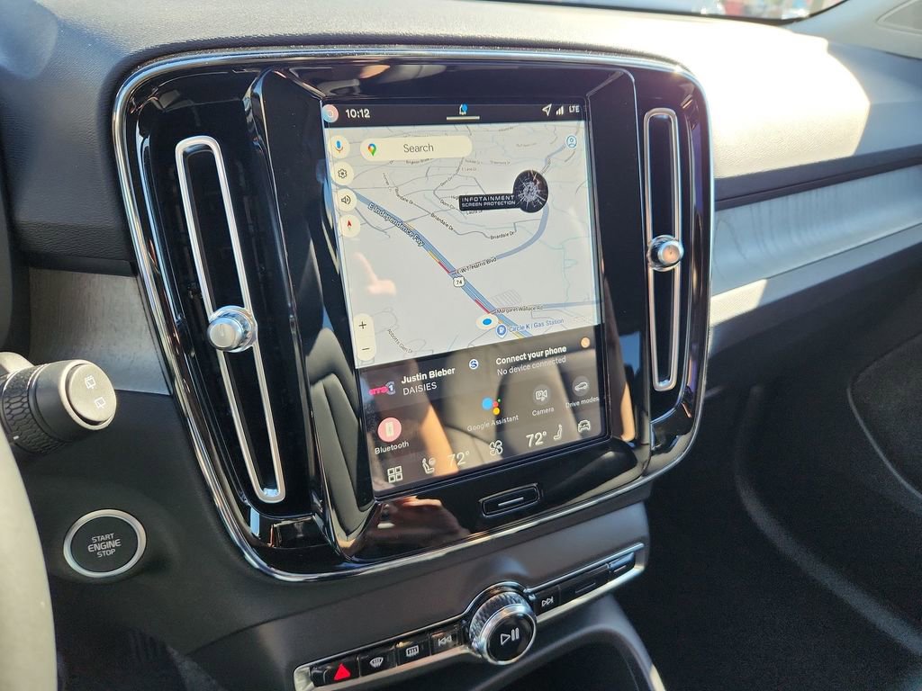 New 2026 Volvo XC40 B5 Core w/ Climate Package image 16