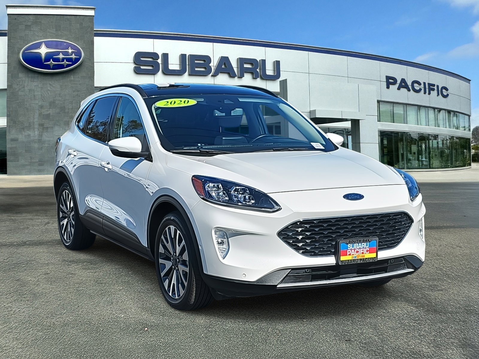 Used 2020 Ford Escape Titanium w/ Titanium Premium Package 2.0