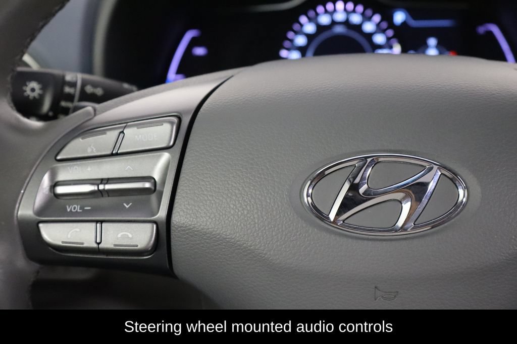 Used 2021 Hyundai Kona Ultimate FWD image 8