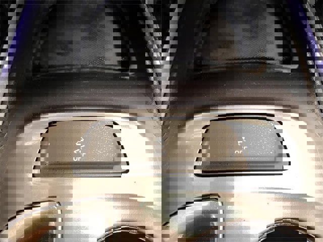 Used 2021 Chevrolet Malibu LT image 24