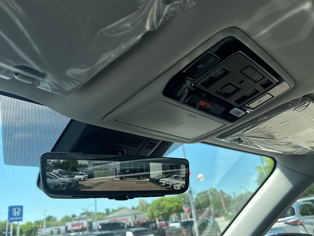 New 2026 Toyota Grand Highlander AWD image 28