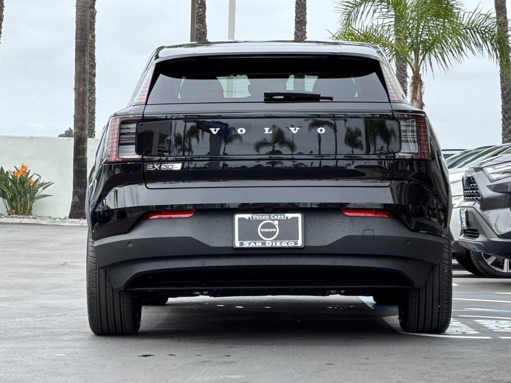 New 2026 Volvo EX30 Ultra w/ Climate Package AWD/4WD image 4