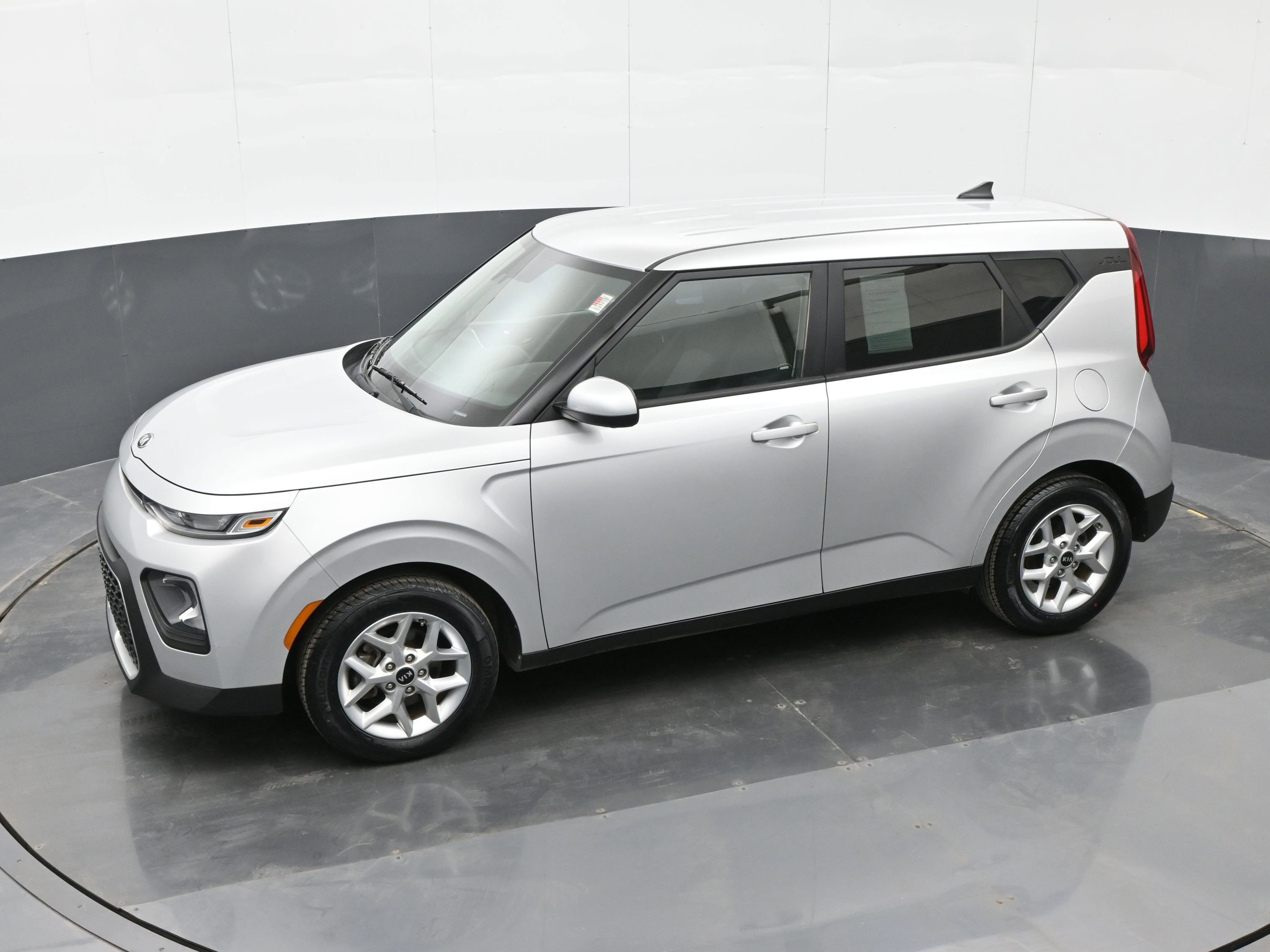 Used 2020 Kia Soul S image 32
