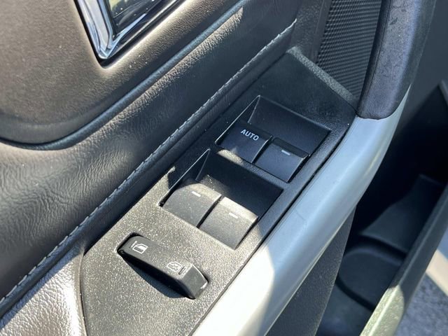 Used 2014 Ford Edge Sport w/ Driver Entry Package image 29