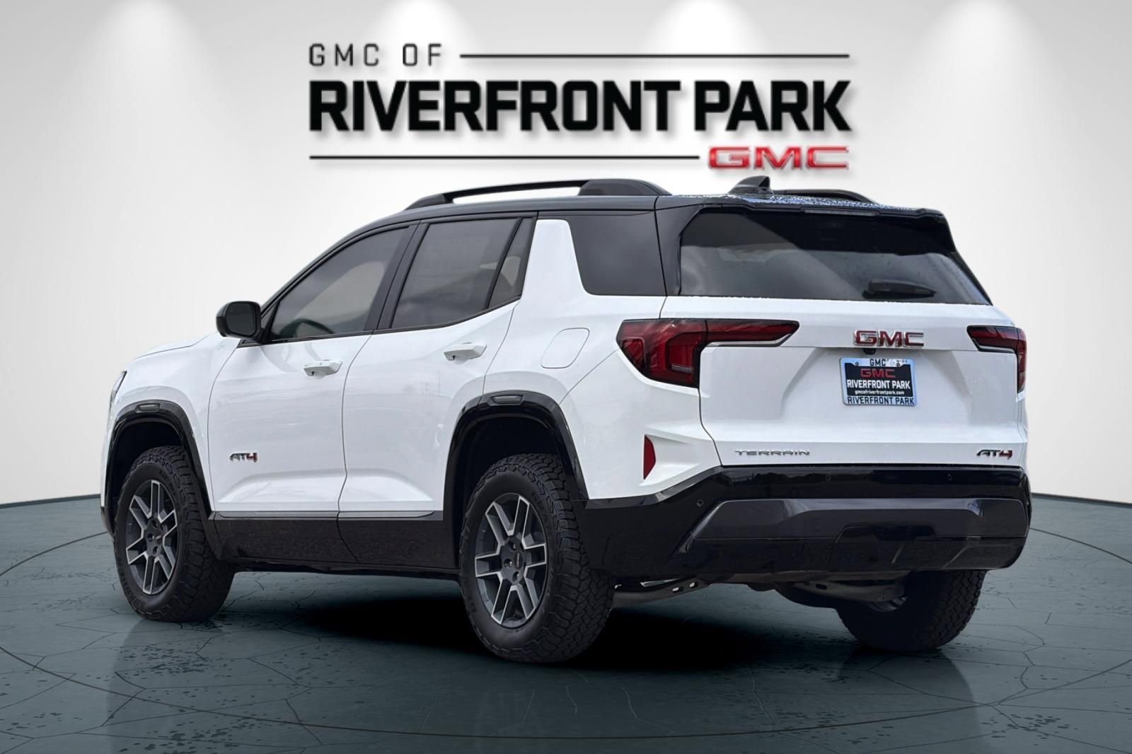New 2026 GMC Terrain AT4 w/ Convenience Package III AWD/4WD image 5