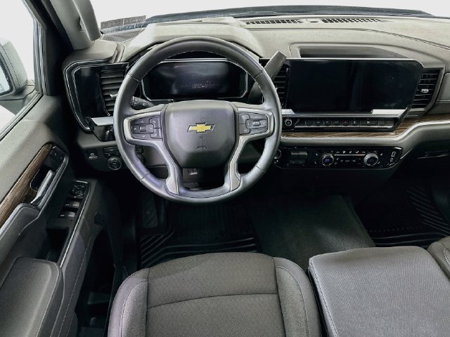 Used 2026 Chevrolet Silverado 1500 LT AWD/4WD image 27