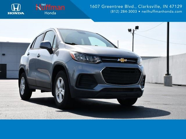 Used 2020 Chevrolet Trax LS w/ Tint and Cruise Package image 1