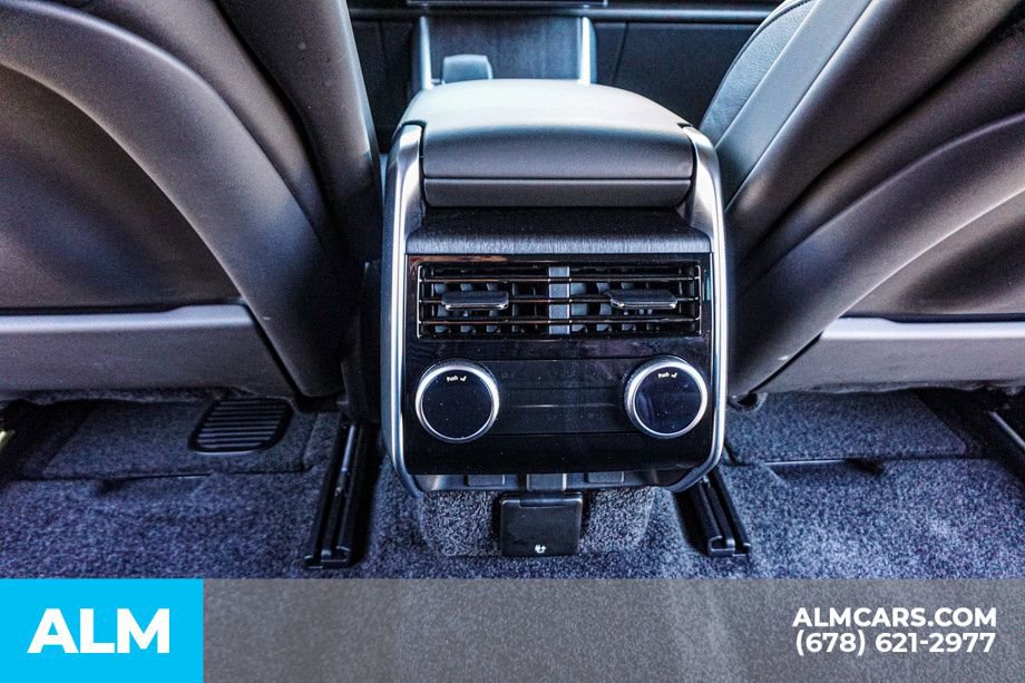 Used 2024 Land Rover Range Rover SE image 30