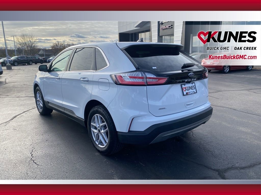 Used 2024 Ford Edge SEL image 8