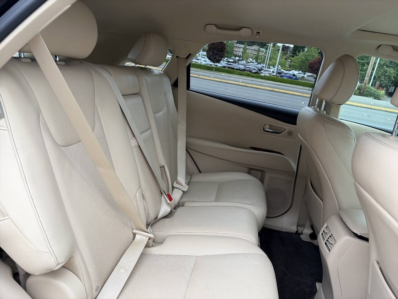 Used 2013 Lexus RX 450h AWD w/ Navigation Pkg image 23