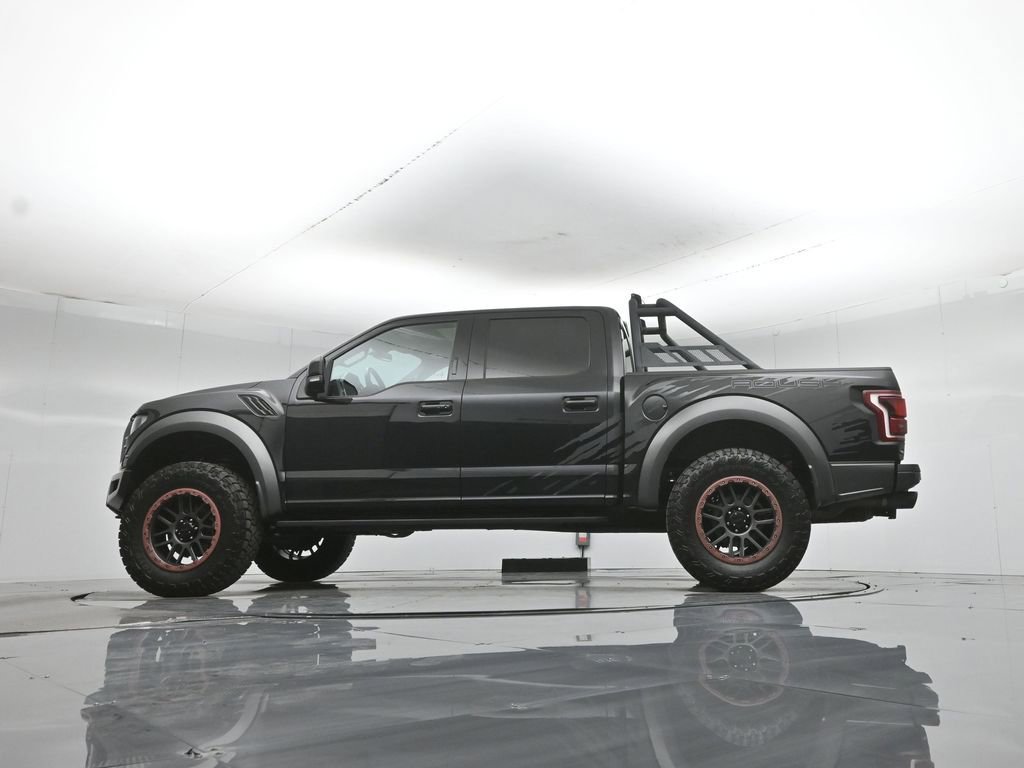 Used 2019 Ford F150 Raptor w/ Equipment Group 802A Luxury AWD/4WD image 54