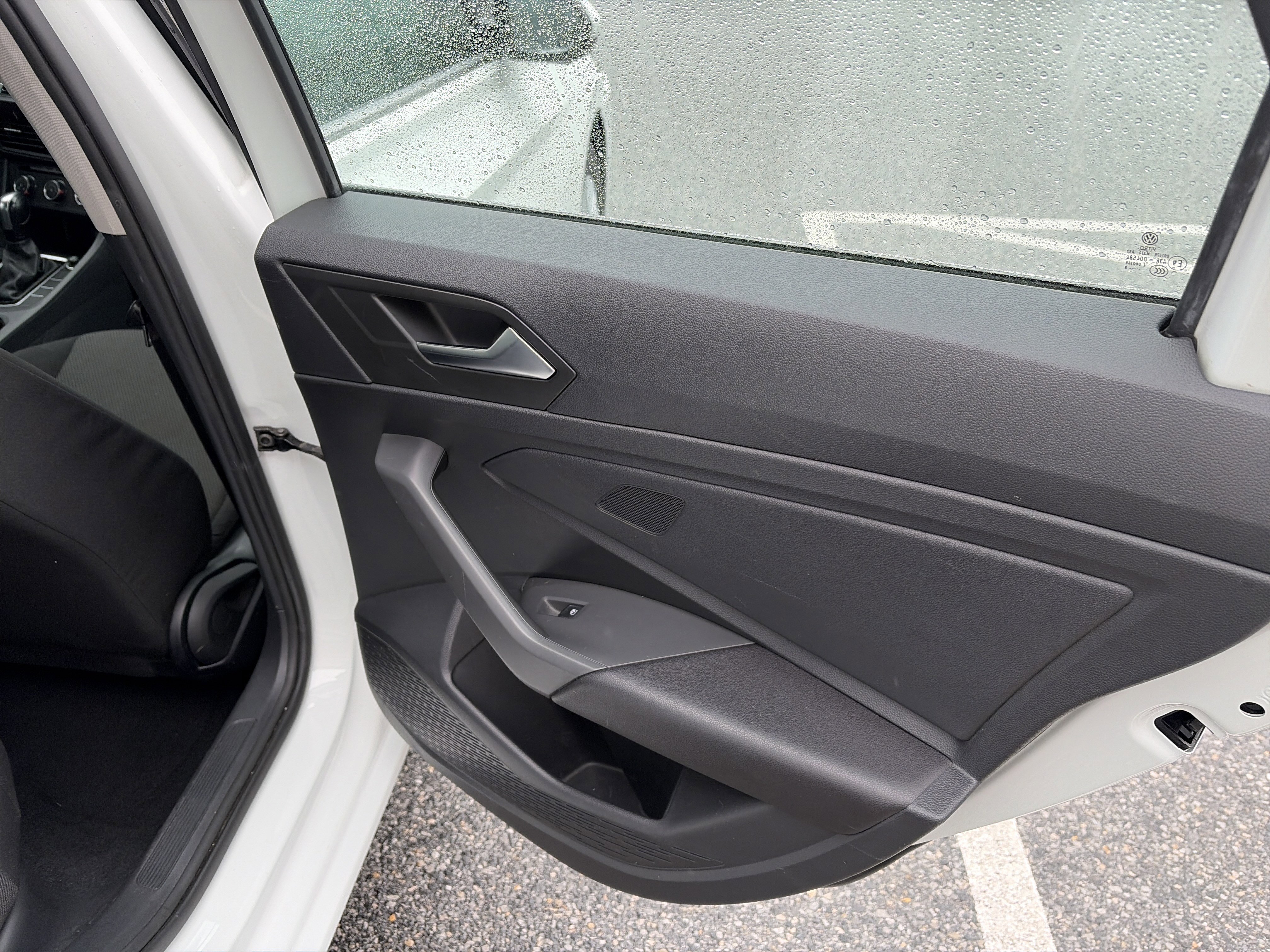 Used 2019 Volkswagen Jetta S w/ Driver Assistance Package image 16