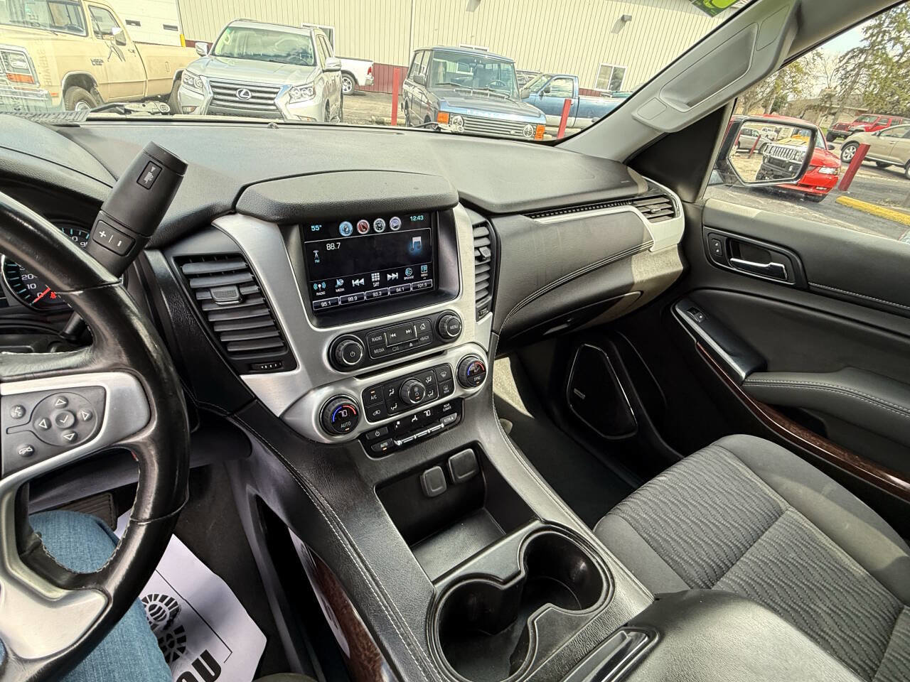 Used 2019 GMC Yukon SLE w/ Convenience Package image 12