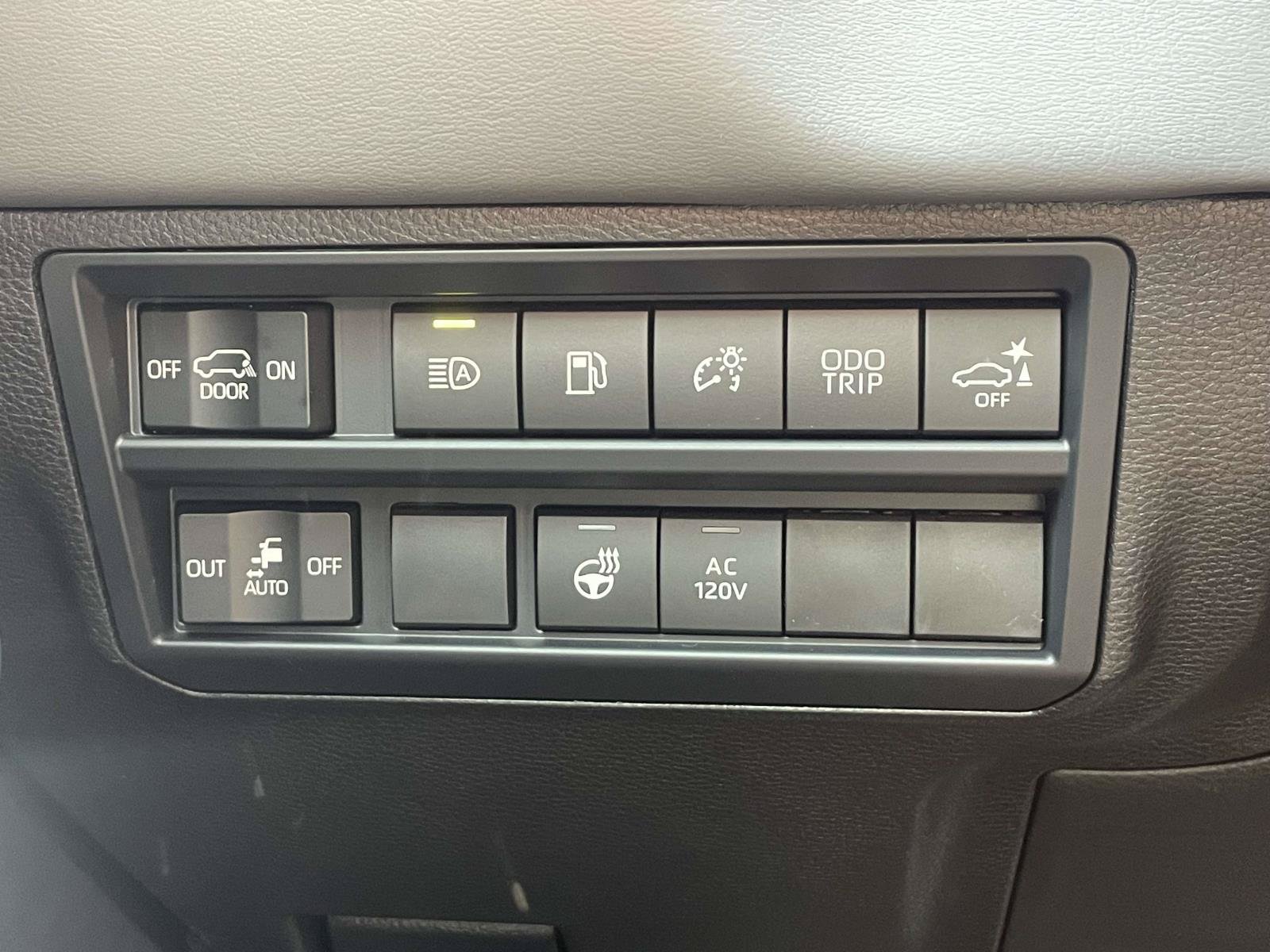 New 2026 Toyota Sequoia Capstone AWD/4WD image 19