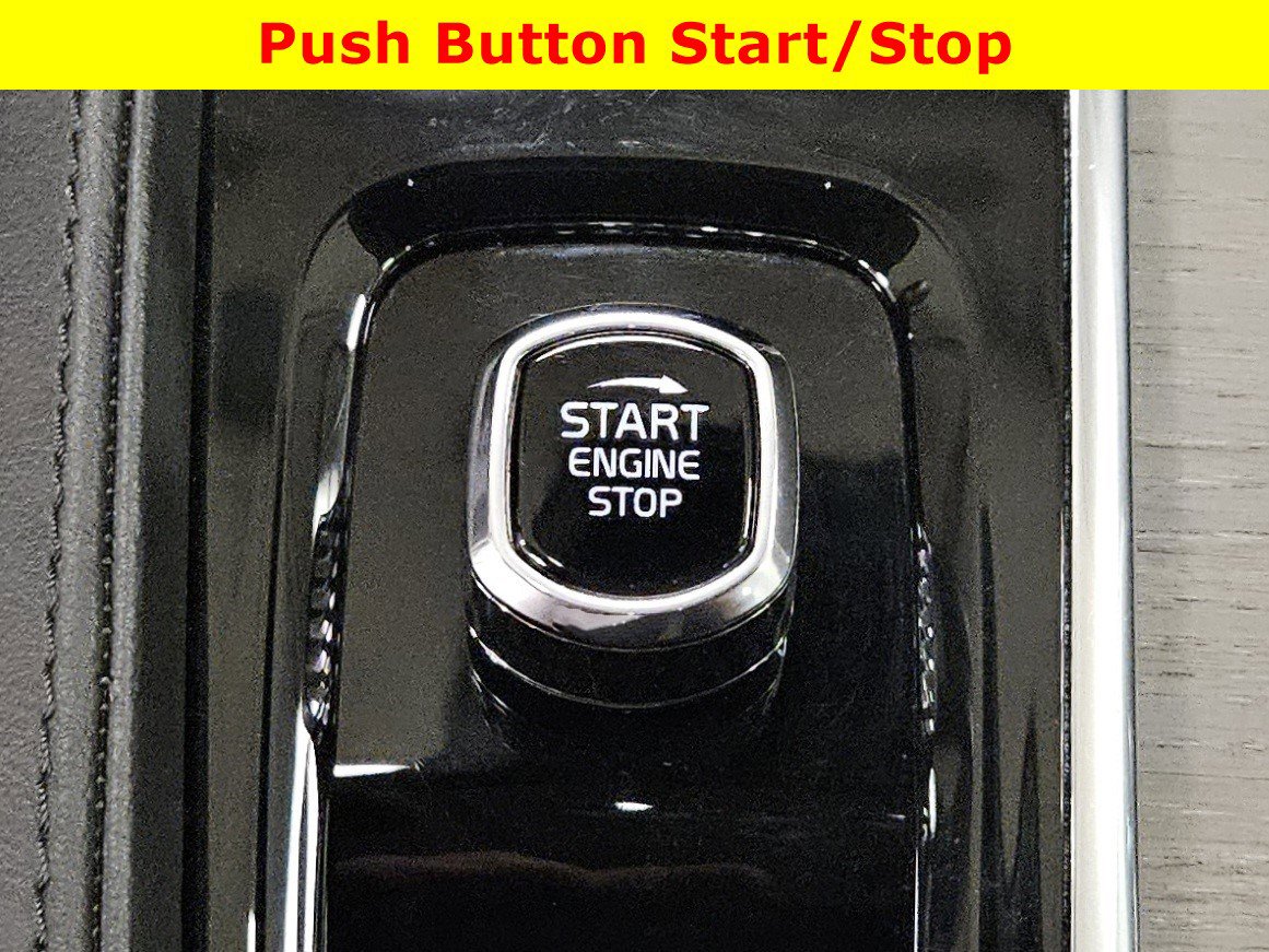 Used 2024 Volvo S90 B6 Plus image 18