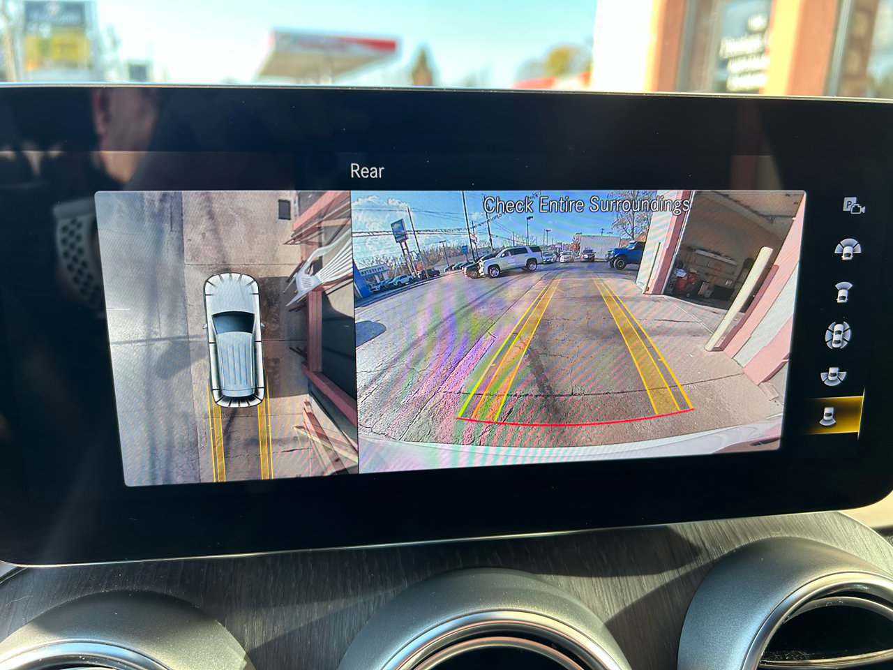 Used 2022 Mercedes-Benz GLC 300 4MATIC image 13