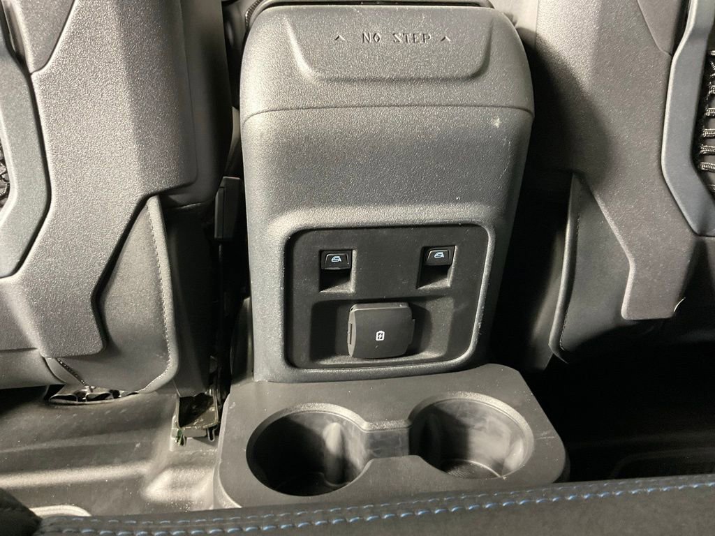 Used 2021 Ford Bronco Black Diamond image 17