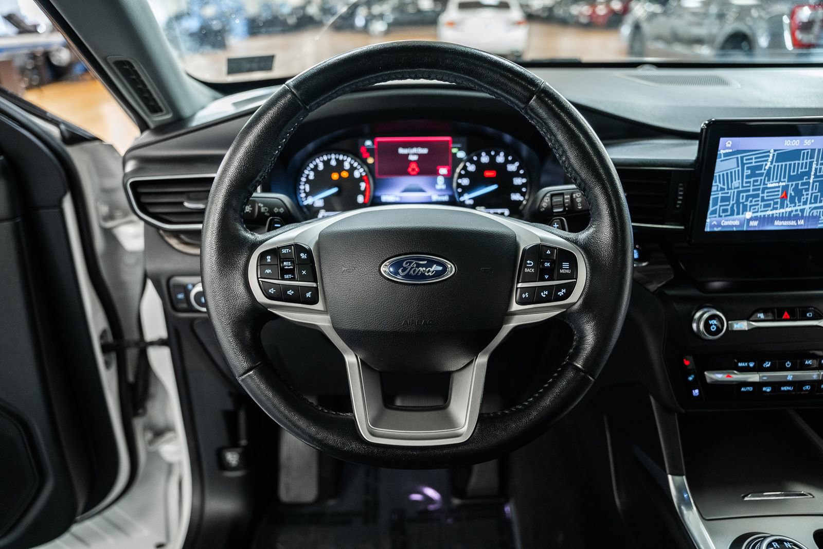 Used 2020 Ford Explorer Limited w/ Class III Trailer Tow Package image 37