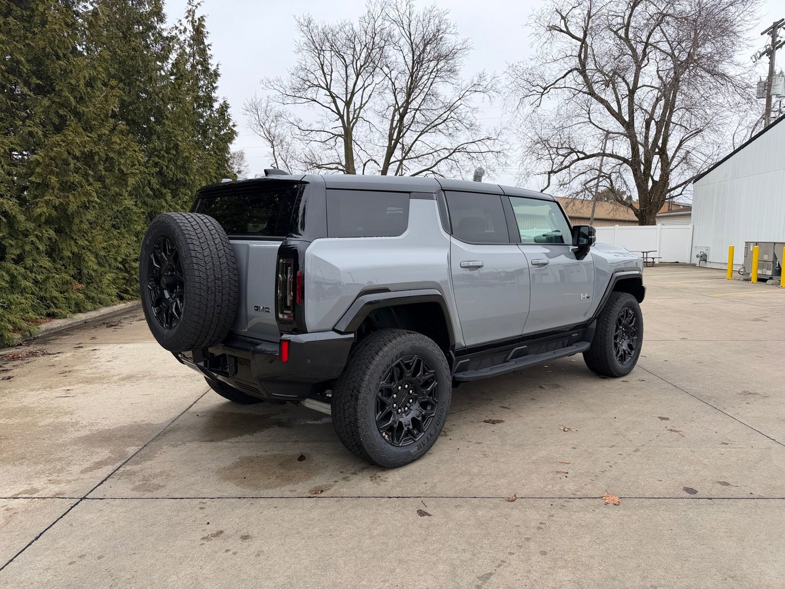 New 2026 GMC Hummer EV SUV image 29