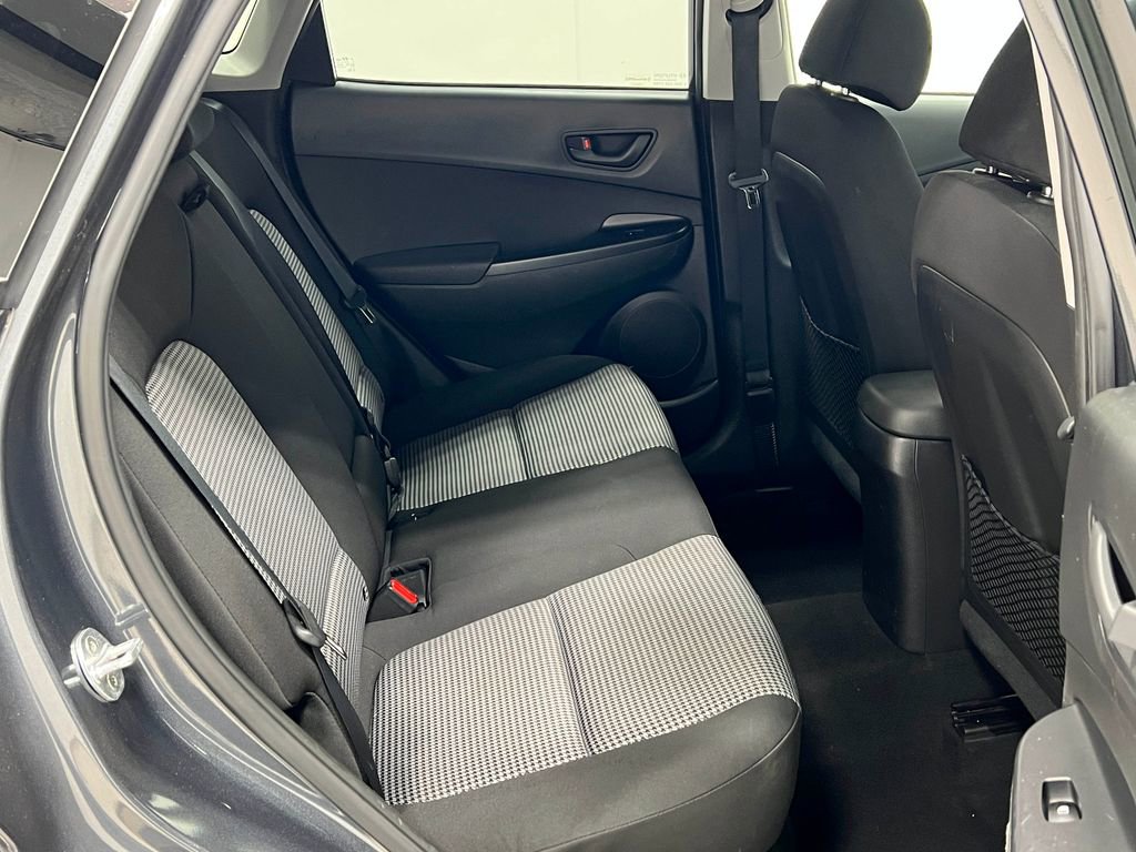 Used 2018 Hyundai Kona SEL AWD/4WD image 30