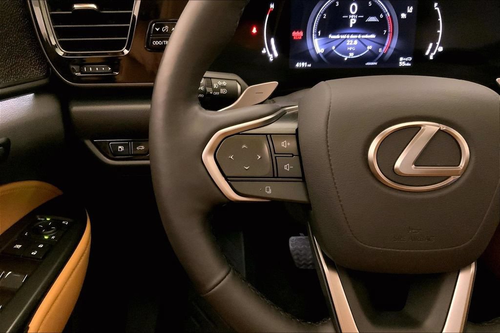 Used 2025 Lexus NX 350 AWD w/ Accessory Package (2T) image 18