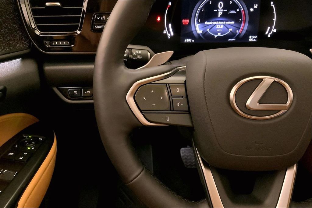 Used 2025 Lexus NX 350 AWD w/ Accessory Package (2T) image 18