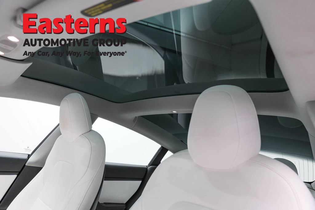 Used 2020 Tesla Model 3 Standard Range image 23