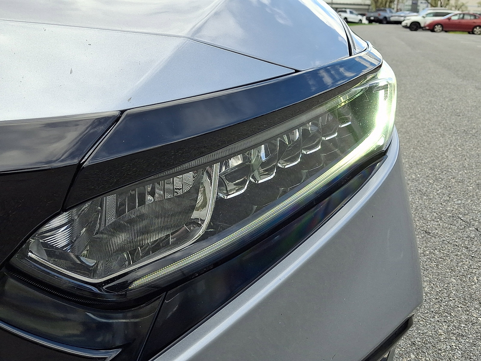 Used 2018 Honda Accord Sport image 9