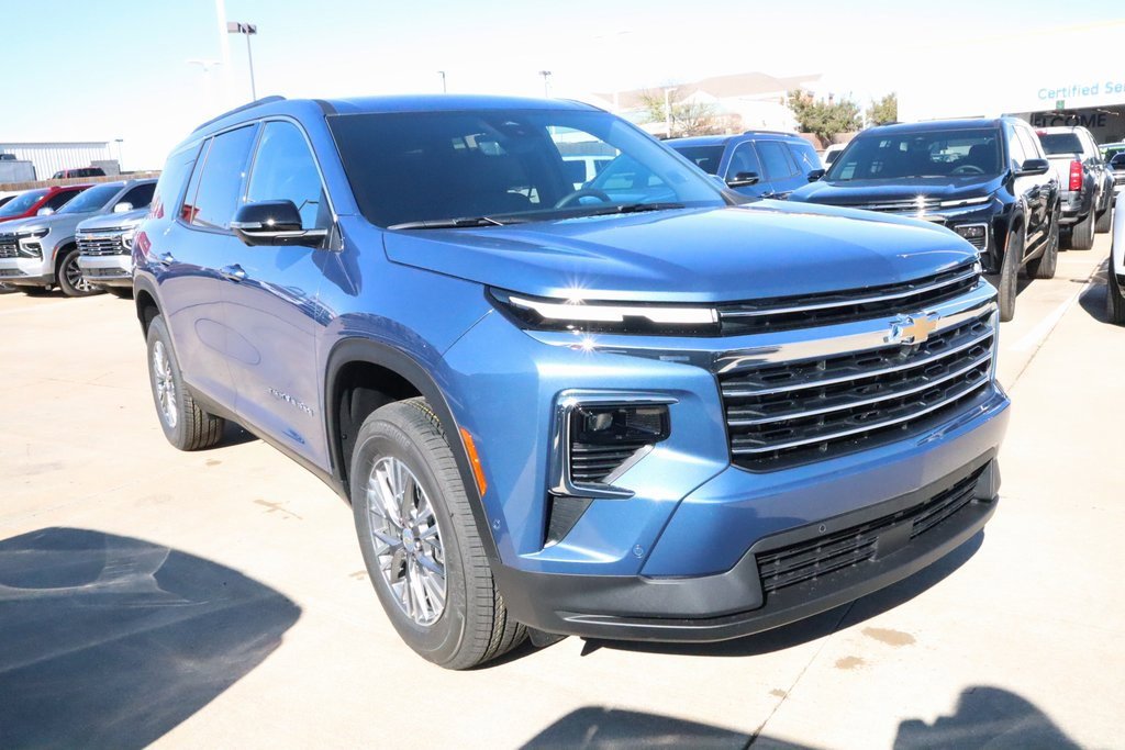 New 2026 Chevrolet Traverse LT