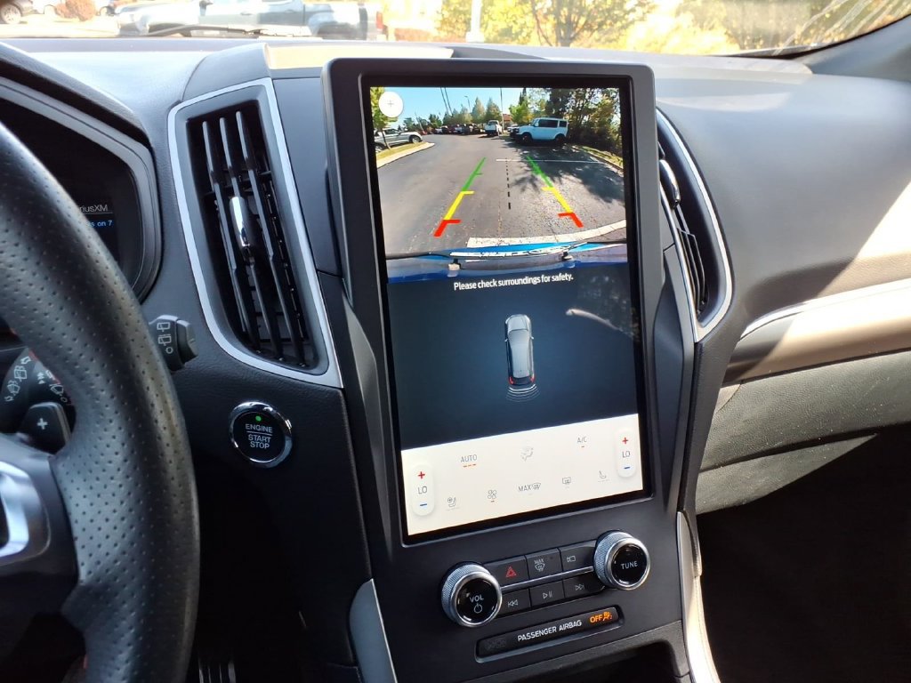 Certified 2023 Ford Edge ST-Line w/ Class II Trailer Tow Package AWD/4WD image 23
