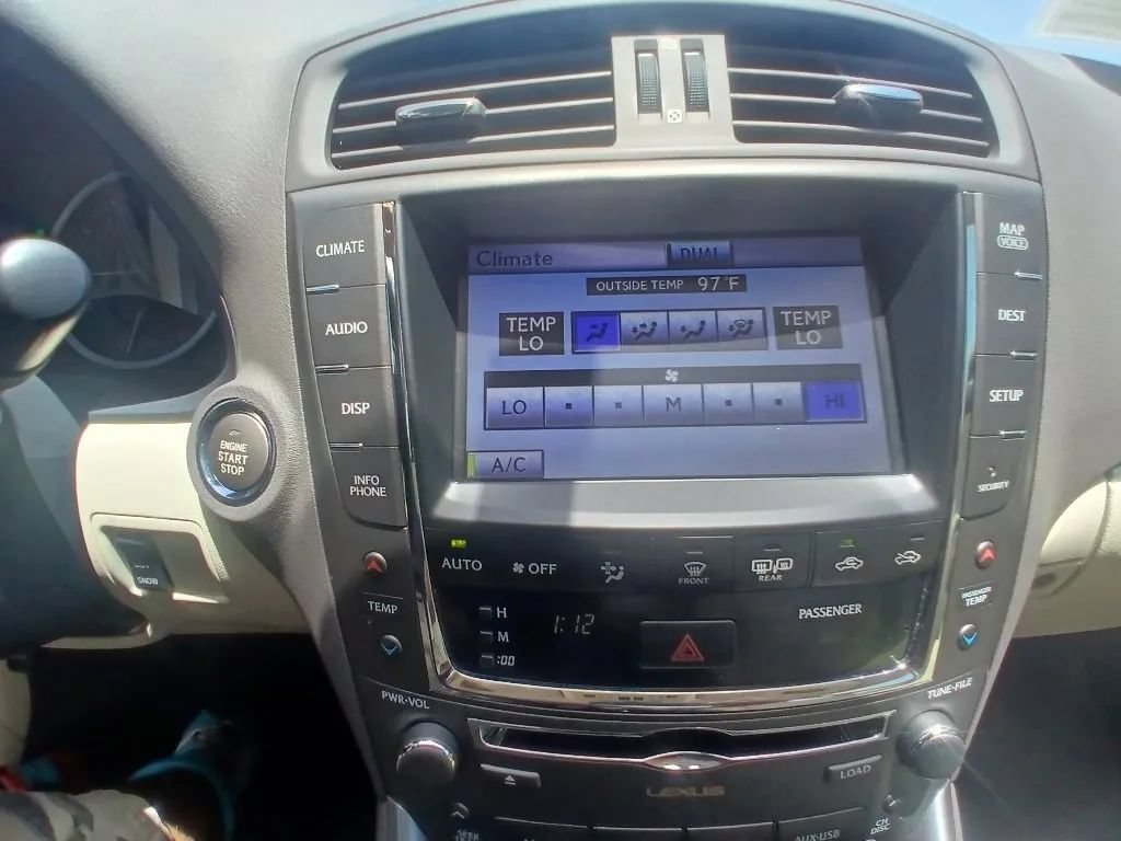 Used 2012 Lexus IS 250 w/ Premium Pkg Value Edition RWD image 29