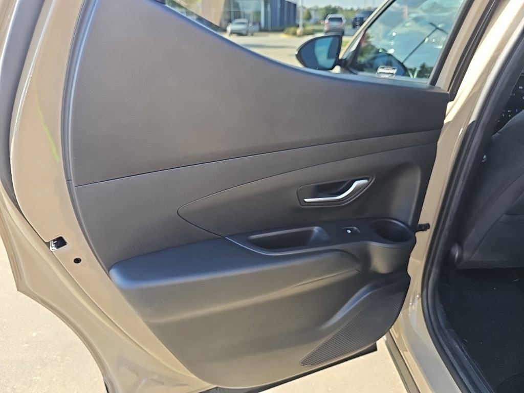 Used 2023 Hyundai Santa Cruz SEL w/ Activity Package FWD image 14