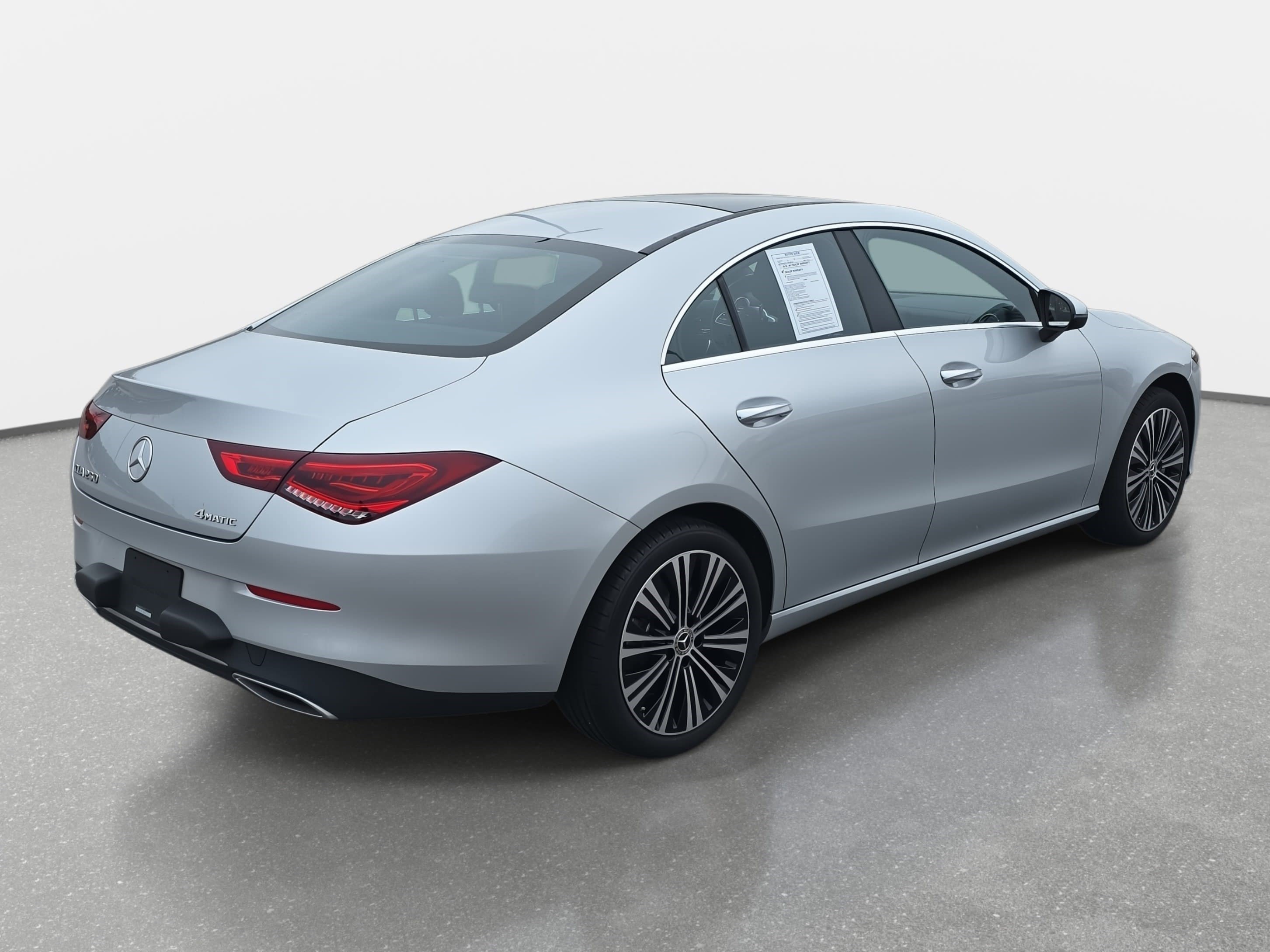 Used 2023 Mercedes-Benz CLA 250 4MATIC w/ Premium Package image 5