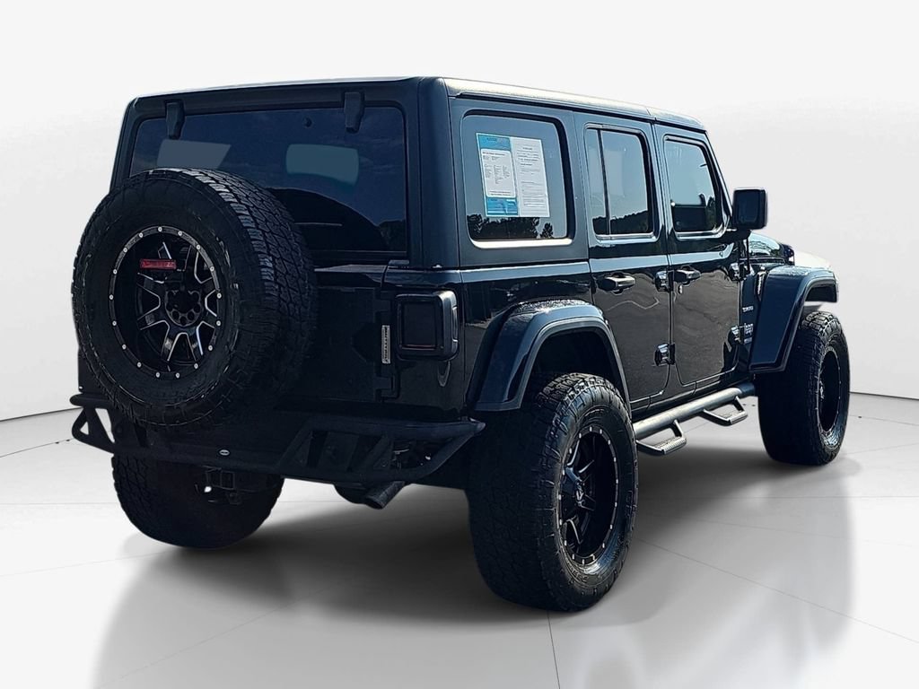 Used 2019 Jeep Wrangler Unlimited Sahara w/ Uconnect 4C Nav & Sound Group AWD/4WD image 6