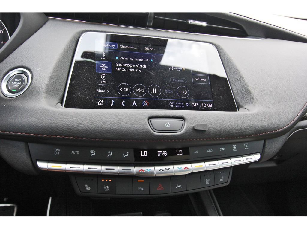 Used 2023 Cadillac XT4 Sport image 21