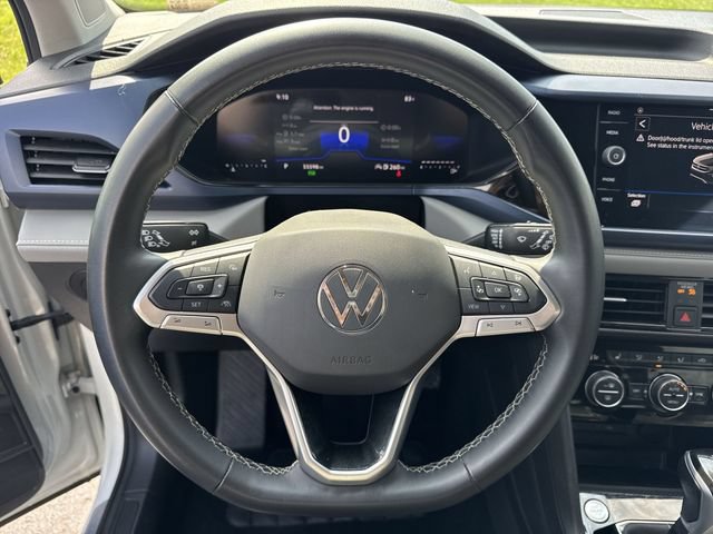 Used 2024 Volkswagen Taos SE FWD image 19