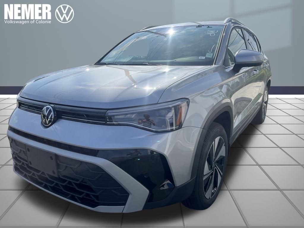 New 2025 Volkswagen Taos SE