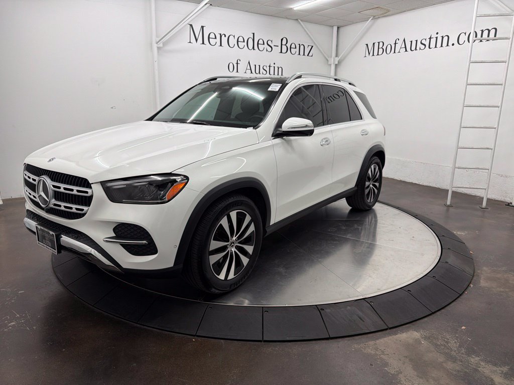Used 2025 Mercedes-Benz GLE 350 4MATIC image 3