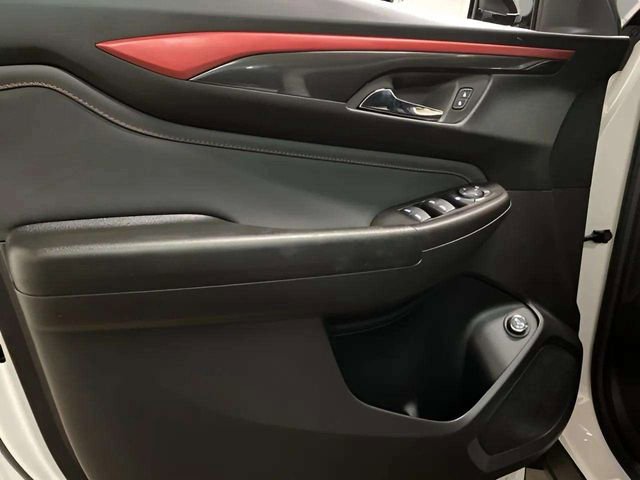 Used 2025 Chevrolet TrailBlazer RS w/ Convenience Package image 14