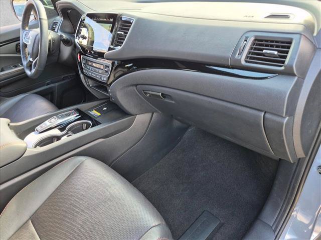 Used 2024 Honda Passport Black Edition image 22