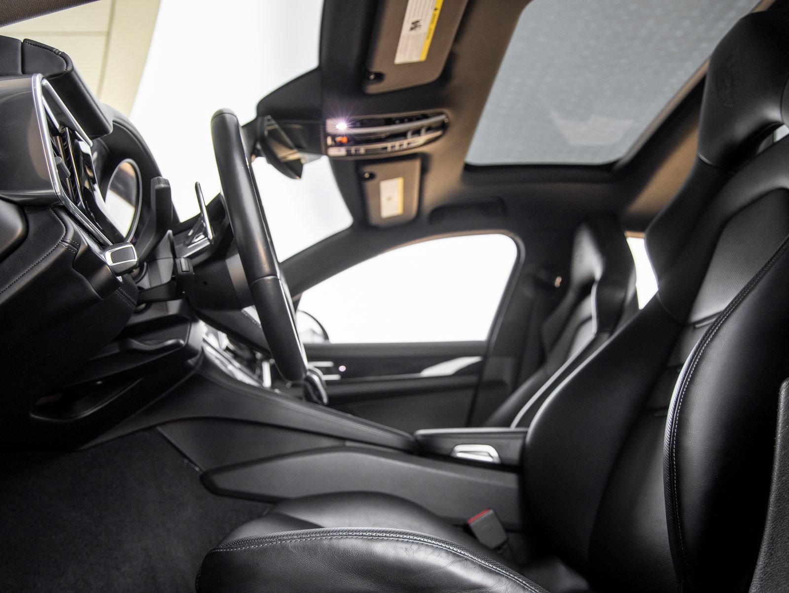 Certified 2023 Porsche Panamera 4S AWD/4WD image 24