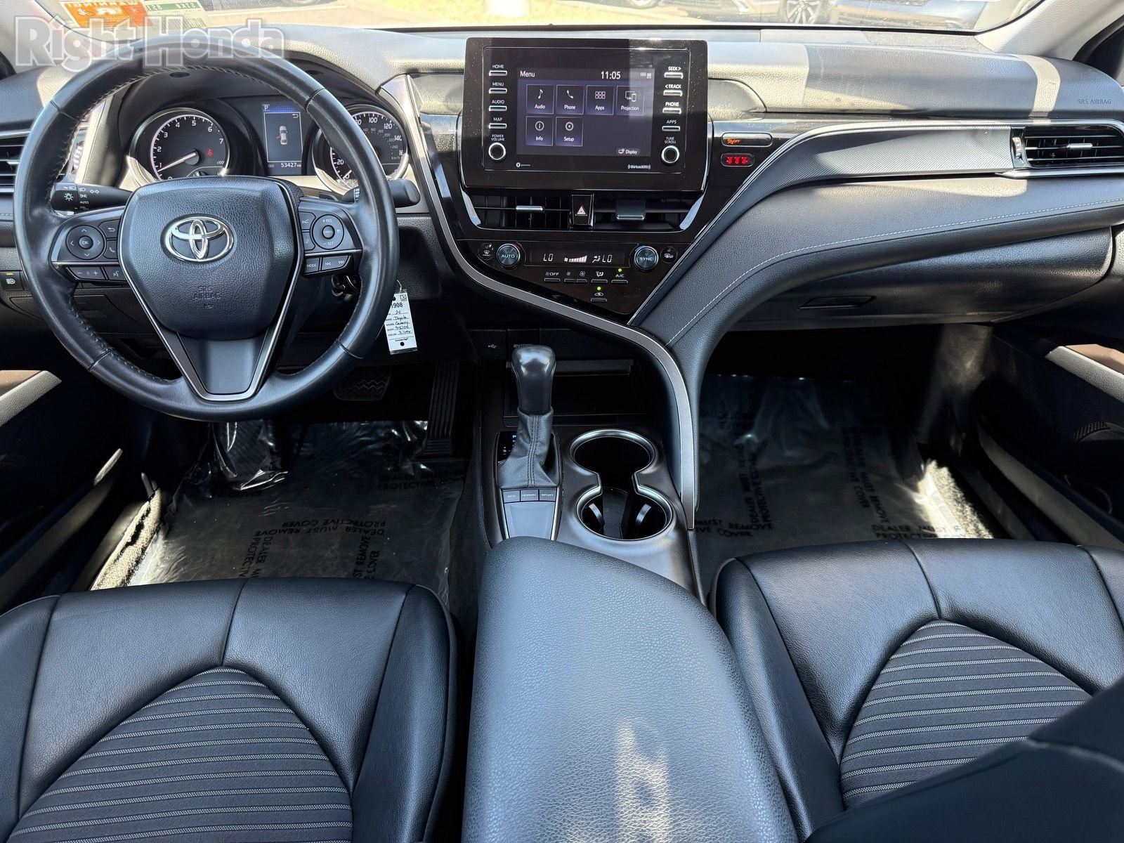Used 2024 Toyota Camry SE FWD image 27