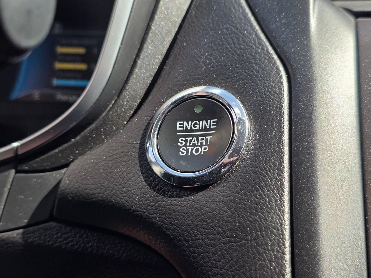 Used 2017 Ford Fusion Energi Titanium FWD image 46