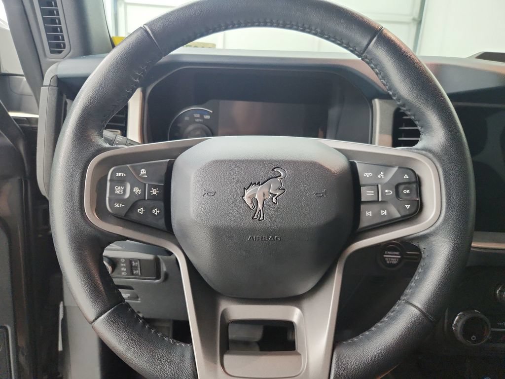 Used 2024 Ford Bronco Outer Banks AWD/4WD image 24