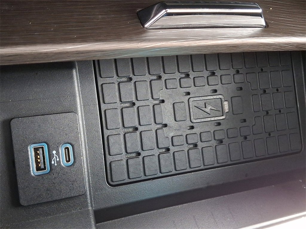 Certified 2022 Ford Expedition Max Limited image 27