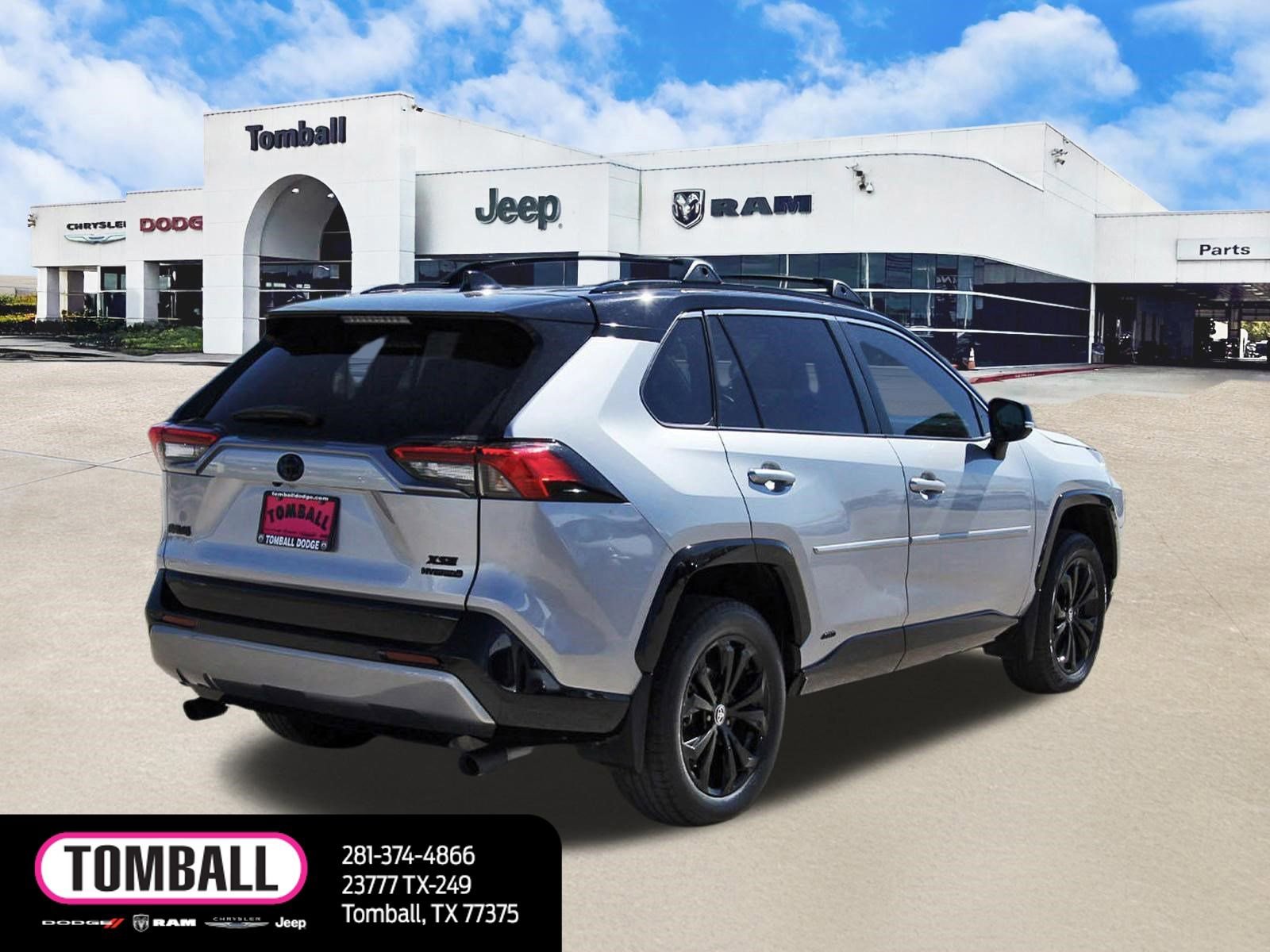 Used 2024 Toyota RAV4 XSE AWD/4WD image 7